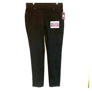 Gloria Vanderbilt comfort waist pull on jeans